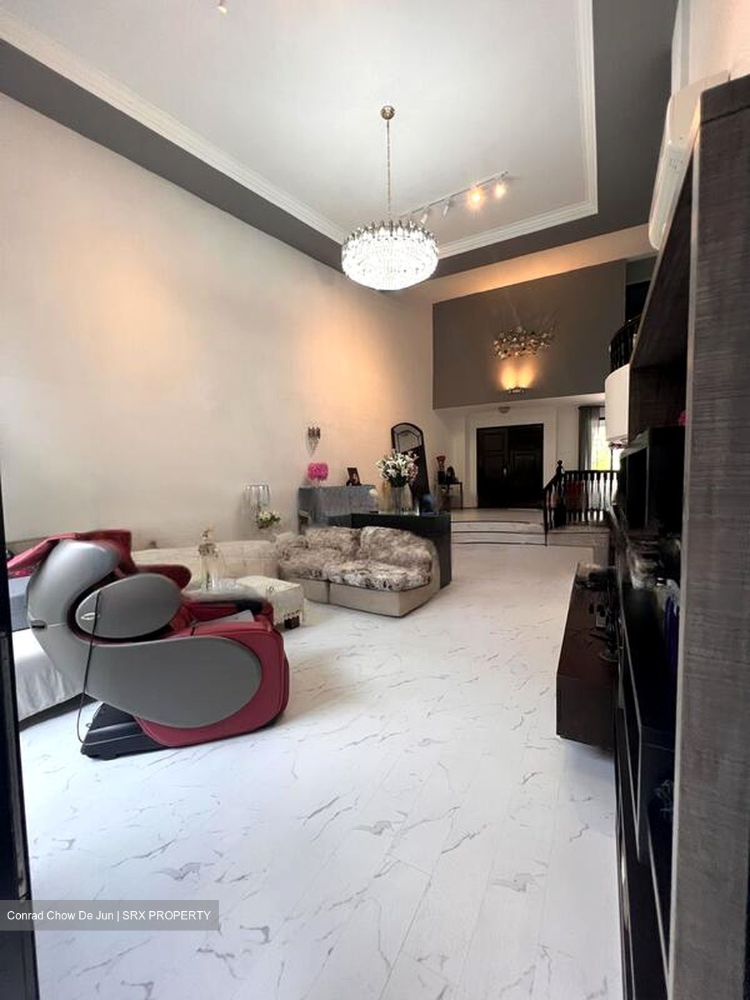 Elias Terrace (D18), Terrace #473006051